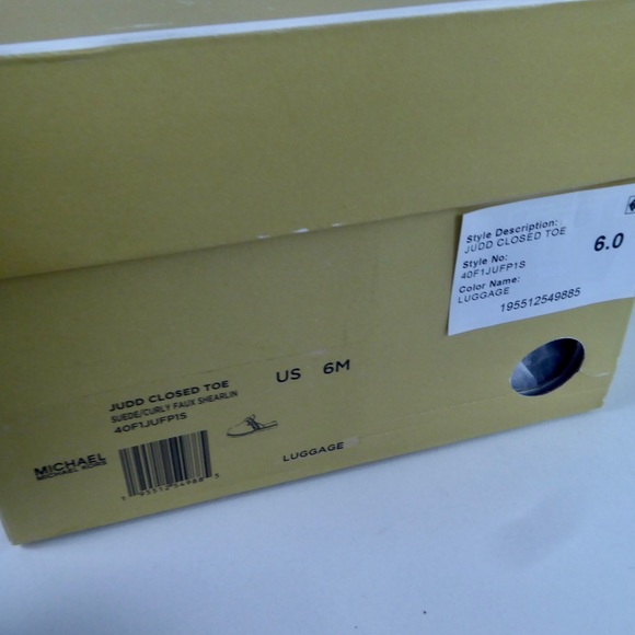 Michael Kors Judd Closed Toe Suede Leather Slip On Clog Lug Sole Slides NIB - Picture 8 of 10